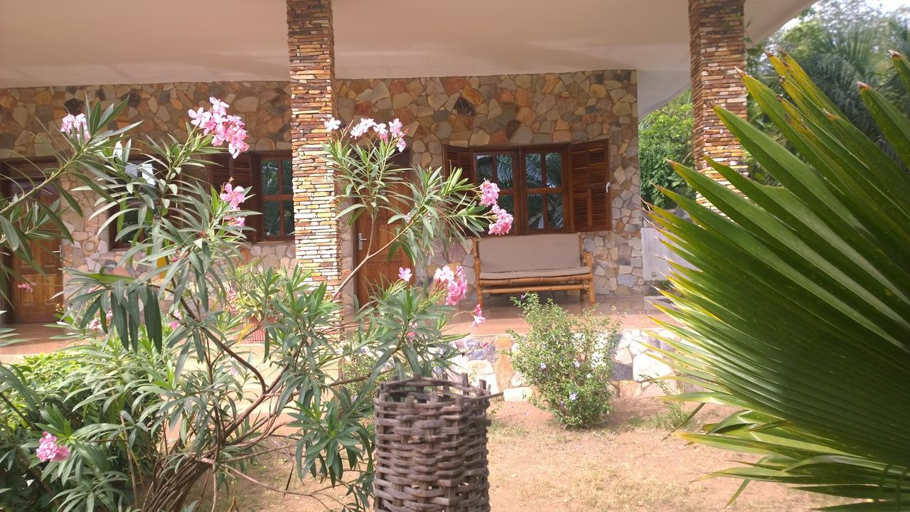 Hotel Parc Residence Missahohé Esterno foto