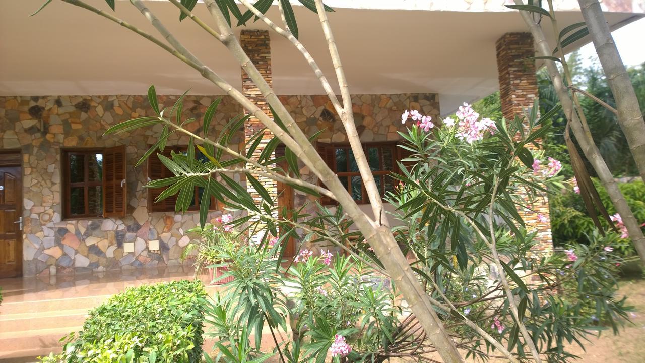 Hotel Parc Residence Missahohé Esterno foto